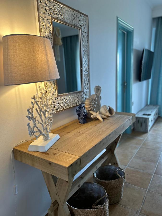 Calliopes By The Sea Boutique Suites Paralia Dionysiou Exterior foto